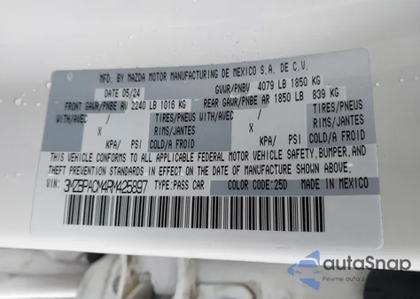 2024 Mazda 3 2.5 S Preferred from USA, damaged, VIN 3MZBPACM4RM425897